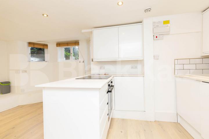 Recently refurbished Studio located on a tree lined street in Highbury Northolme Road, Highbury